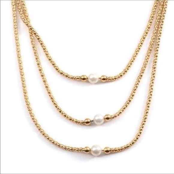 Jewelry - Simulated Pearl Gold Tone Drape Necklace 24”